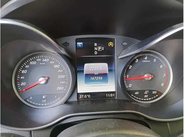 Car image 22