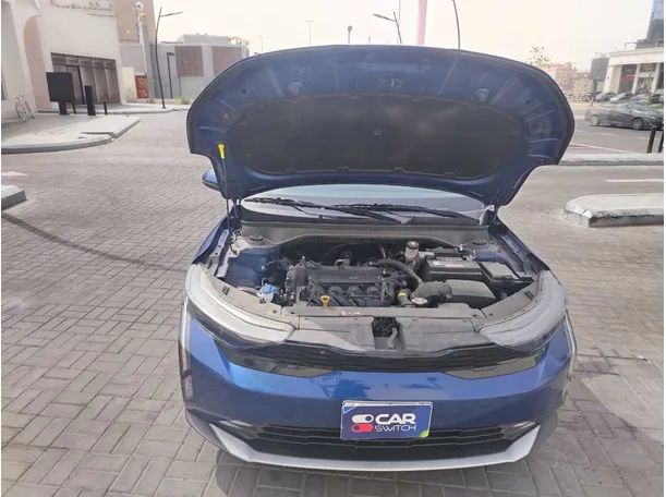 Car image 38