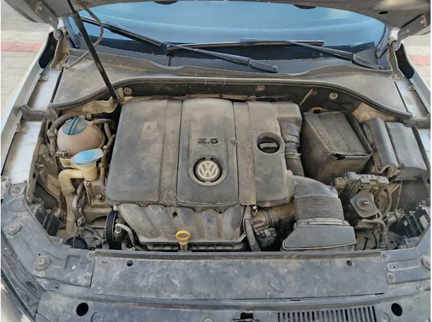 Car image 37