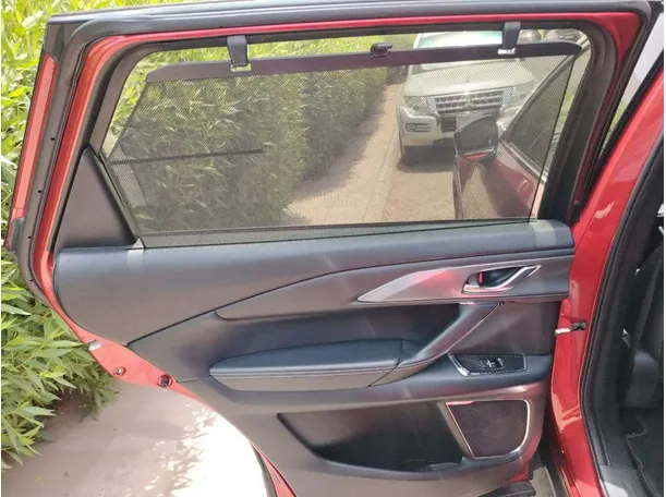Car image 35