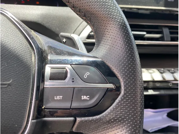 Car image 29