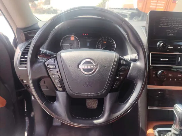 Car image 25