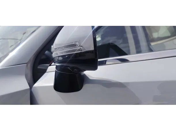 Car image 33
