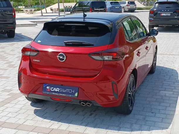 Car image 5