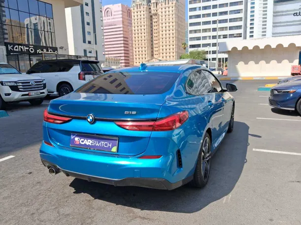 Car image 7