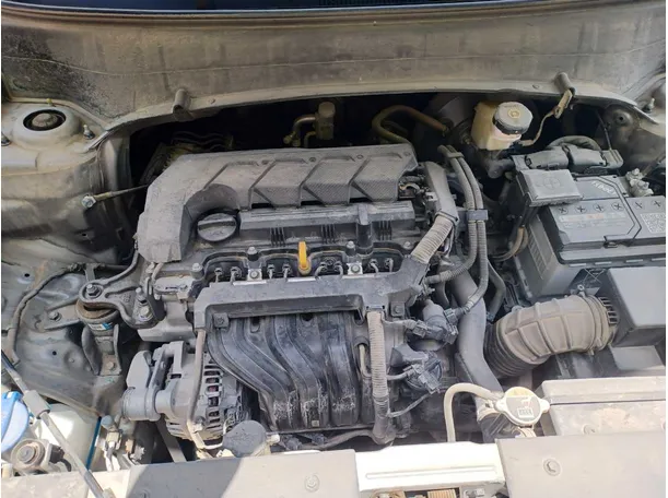 Car image 21