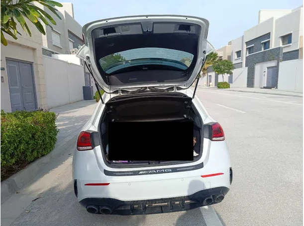 Car image 21