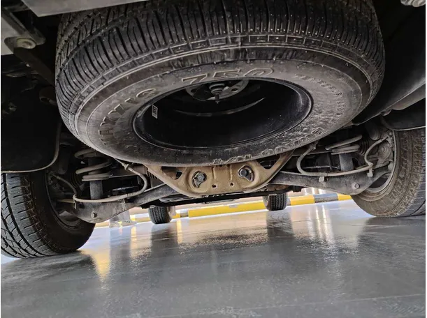Car image 21