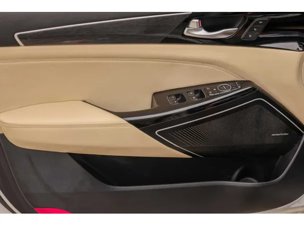 Car image 41