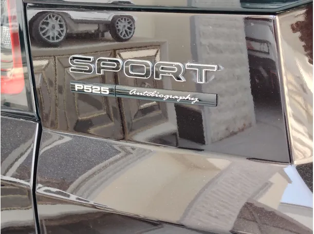 Car image 40