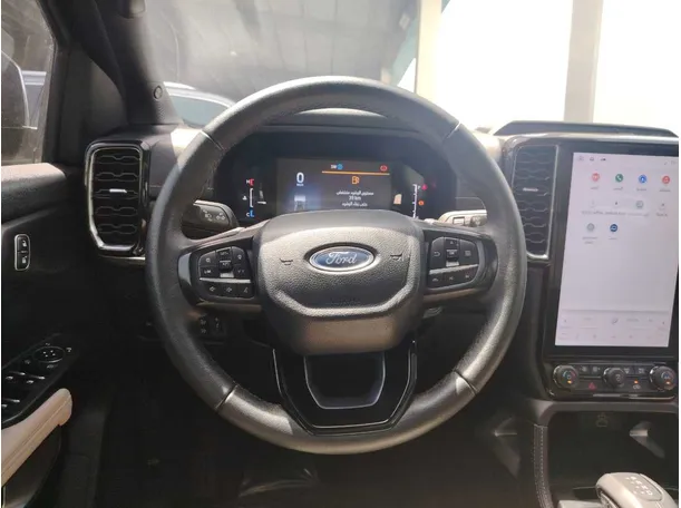 Car image 29