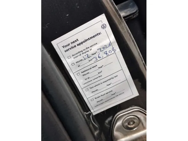 Car image 37