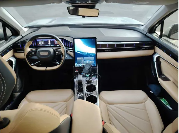 Car image 22