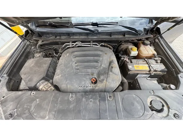 Car image 25