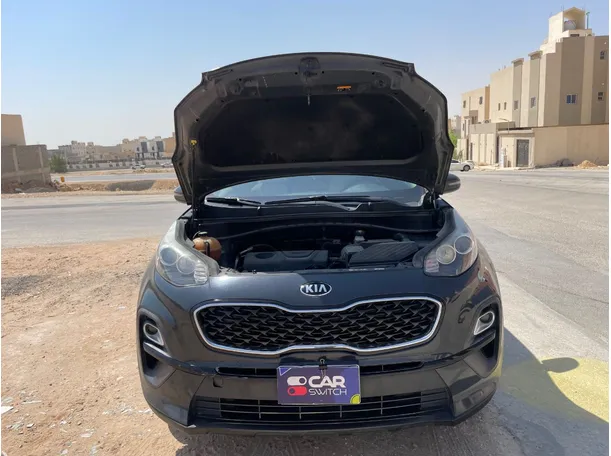 Car image 23