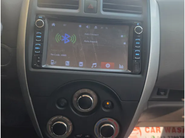 Car image 7
