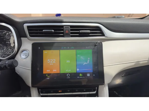 Car image 17