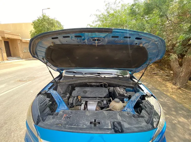 Car image 28