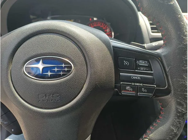 Car image 21