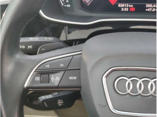 Car image 31