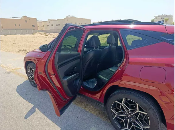 Car image 16