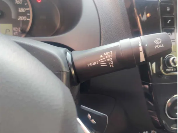 Car image 27
