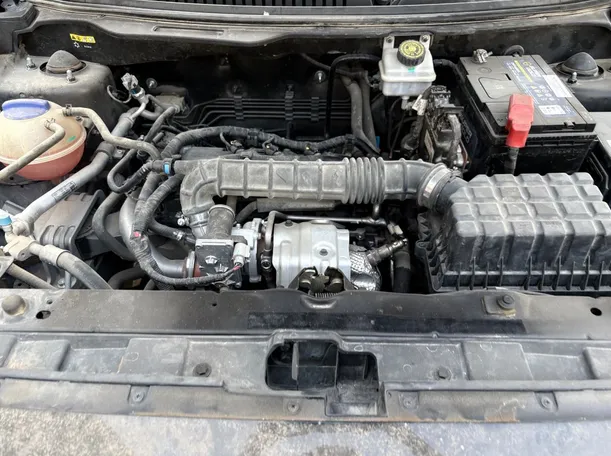 Car image 27