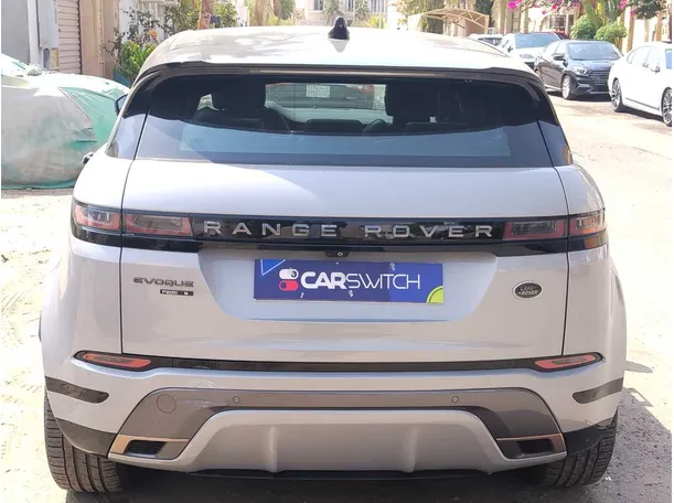 Car image 6