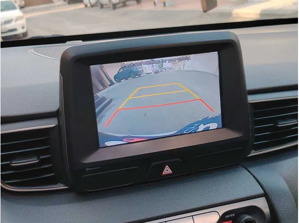 Car image 32