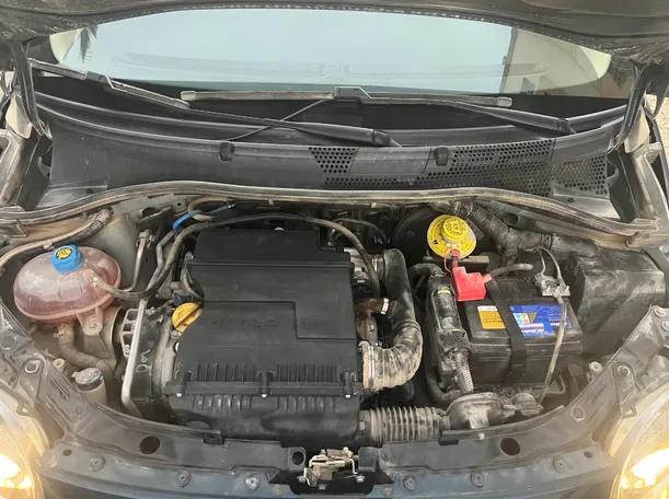 Car image 20
