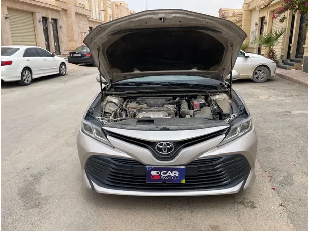 Car image 24