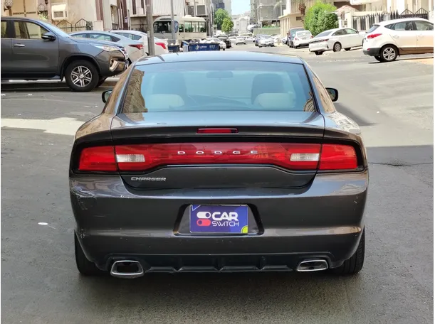 Car image 6