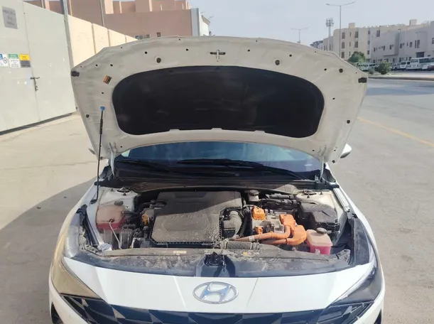 Car image 33