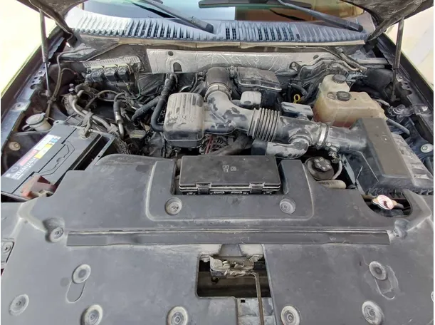Car image 22