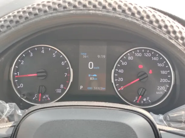Car image 22