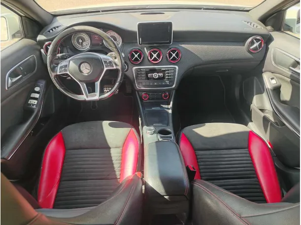 Car image 22