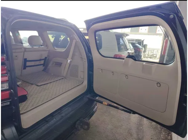 Car image 31