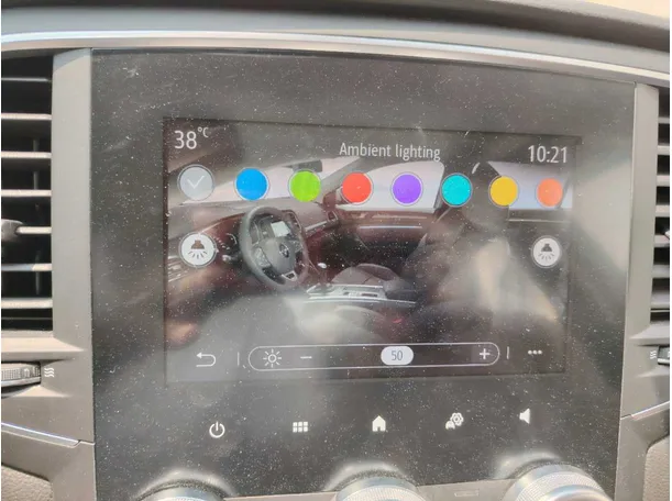 Car image 27