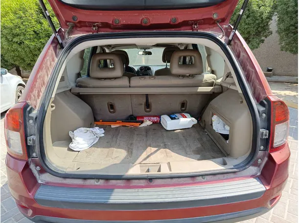 Car image 27