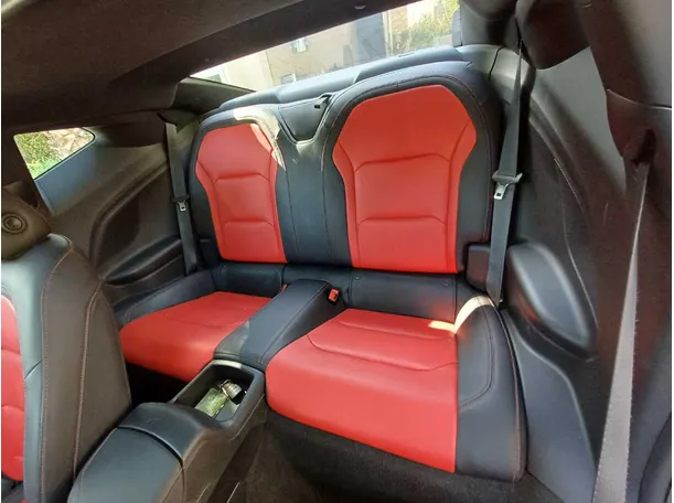 Car image 13