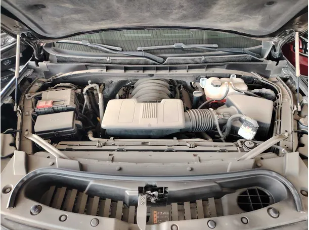Car image 35