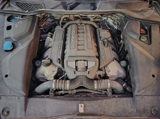 Car image 40