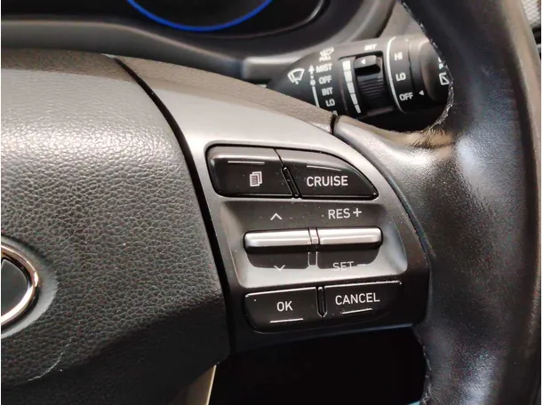 Car image 29