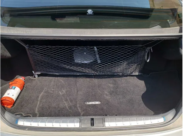 Car image 21