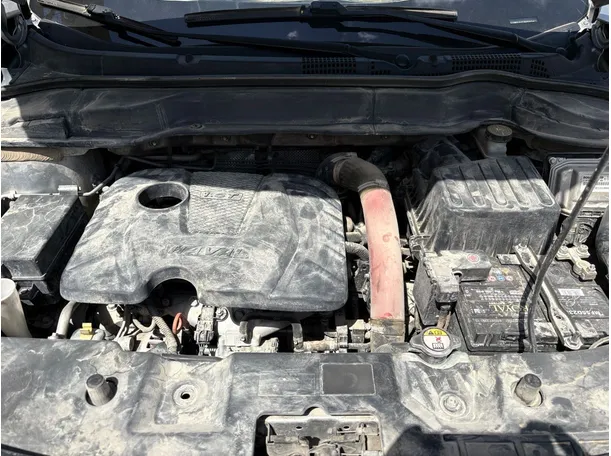 Car image 26