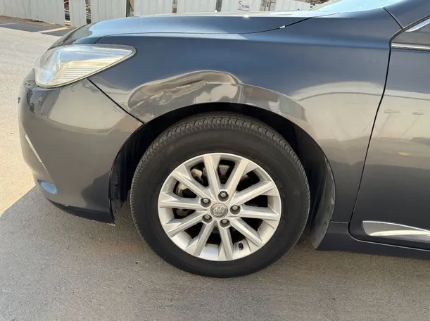 Car image 10