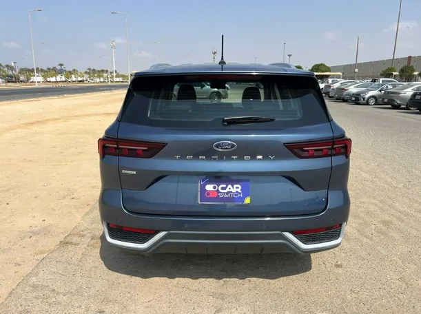 Car image 6