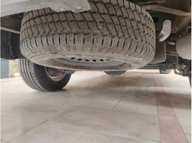 Car image 43