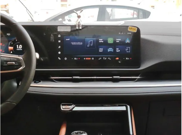 Car image 22