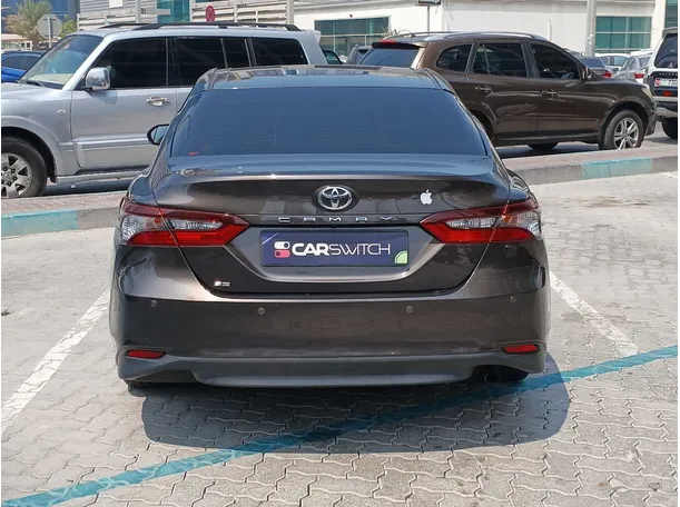 Car image 6